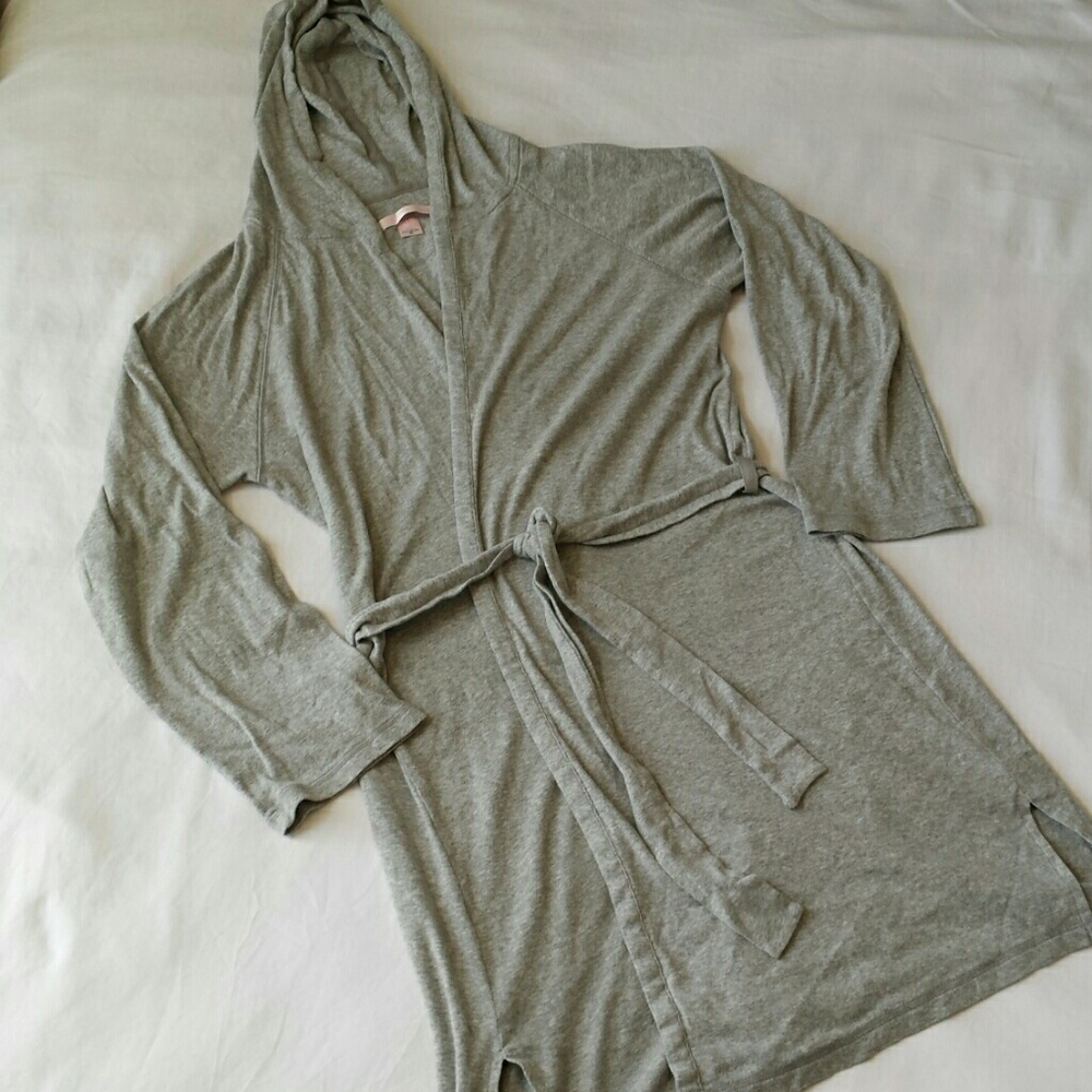 Victoria's Secret Gray Hooded Robe medium